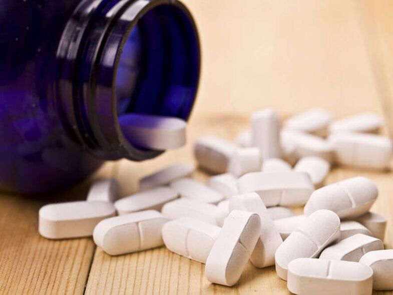 Με την οστεοχονδρωσία, συνταγογραφούνται φάρμακα που ανακουφίζουν από τον πόνο και τη φλεγμονή